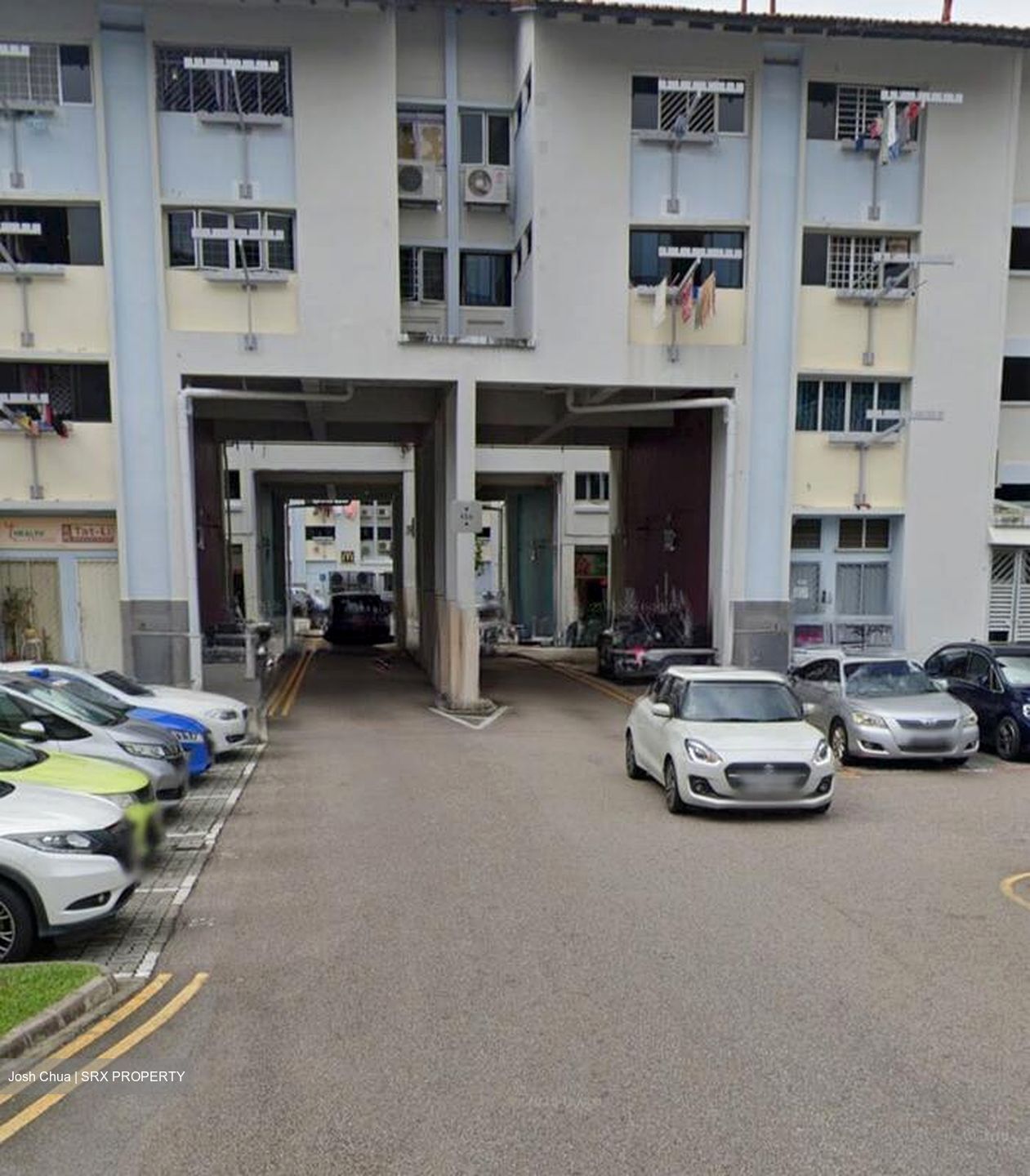 Bedok Reservoir Road (D16), Shop House #567440161